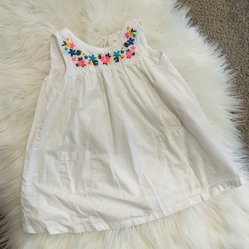 Beautiful dress!!